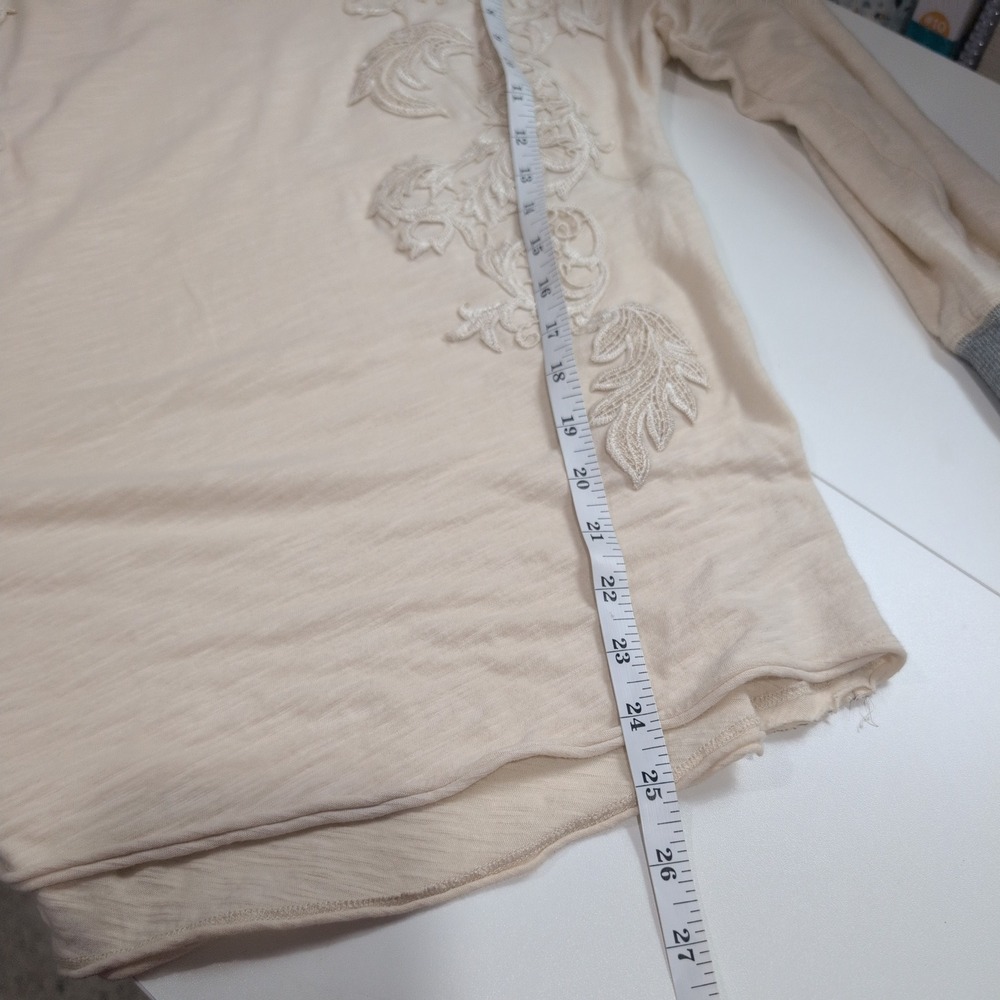 Sundance Cream Cotton Slub Lace Applique Long Sleeve Top Grey Cuffs Womens L - Picture 9 of 9
